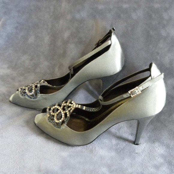 Giorgio Armani - Picture 6 of 8